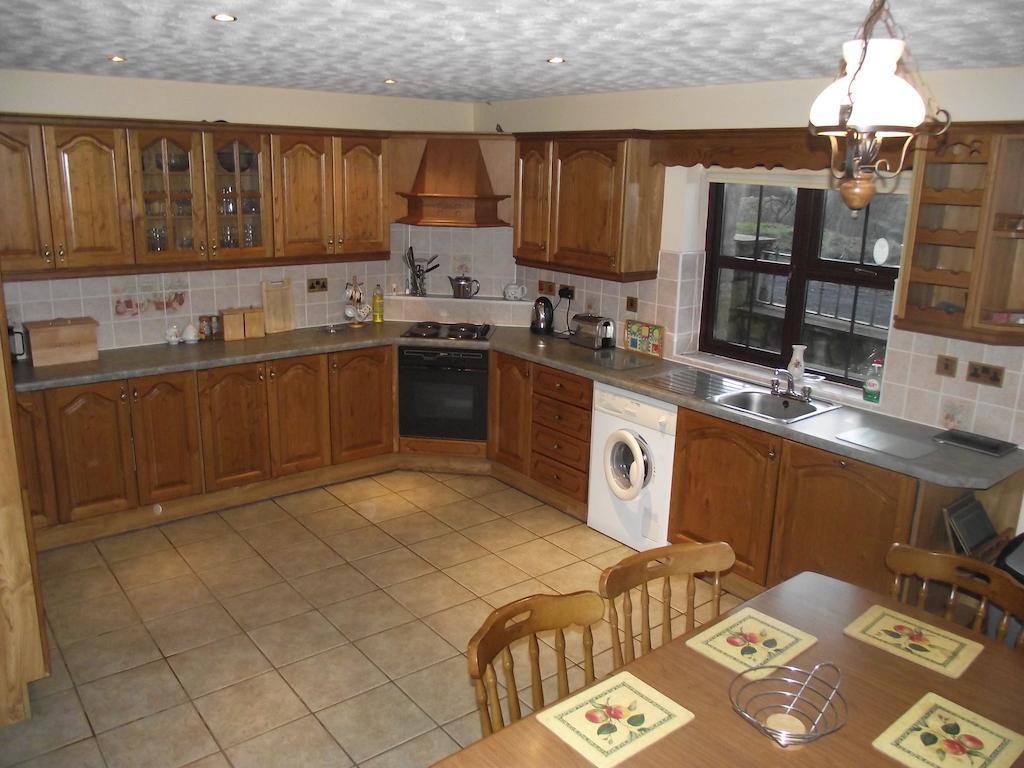 Donegal Town Pine View Self Catering Holiday Home חדר תמונה